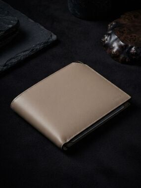 ​Valextra Italian Luxury Soft Leather Minimalist Wallet Quiet Luxury